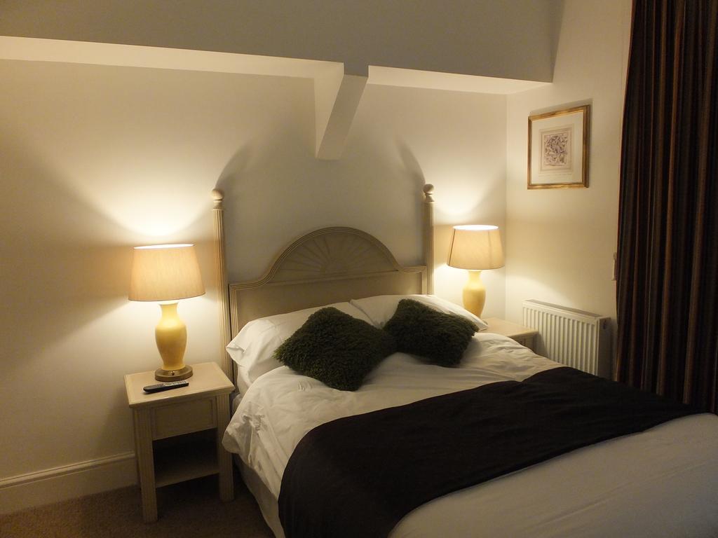 Jessamine House 4*